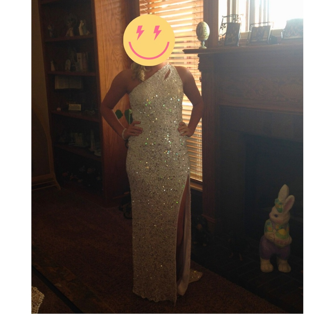 Mac Duggal White Sequin One-Shoulder Gown - Picture 3 of 5